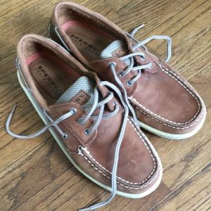 Men’s size 9 Sperry Billfish 3 eye boat shoes EUC